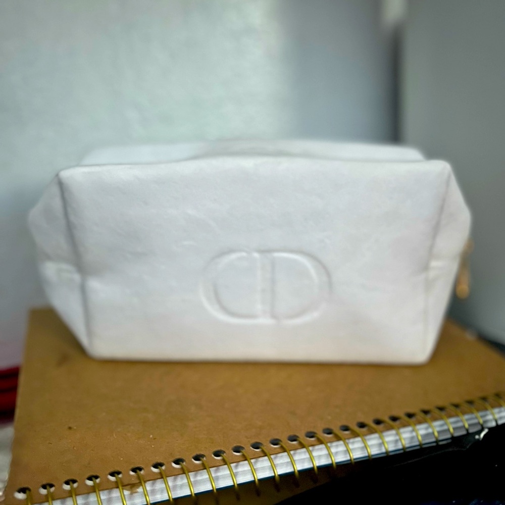 Dior NWOT White Velvet Cosmetic Pouch
